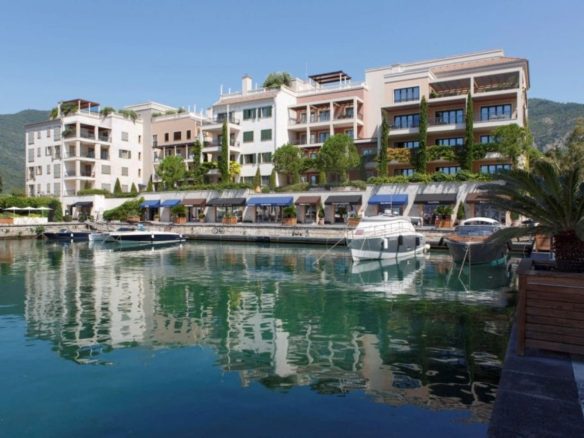 Luxury Penthouse Porto Montenegro